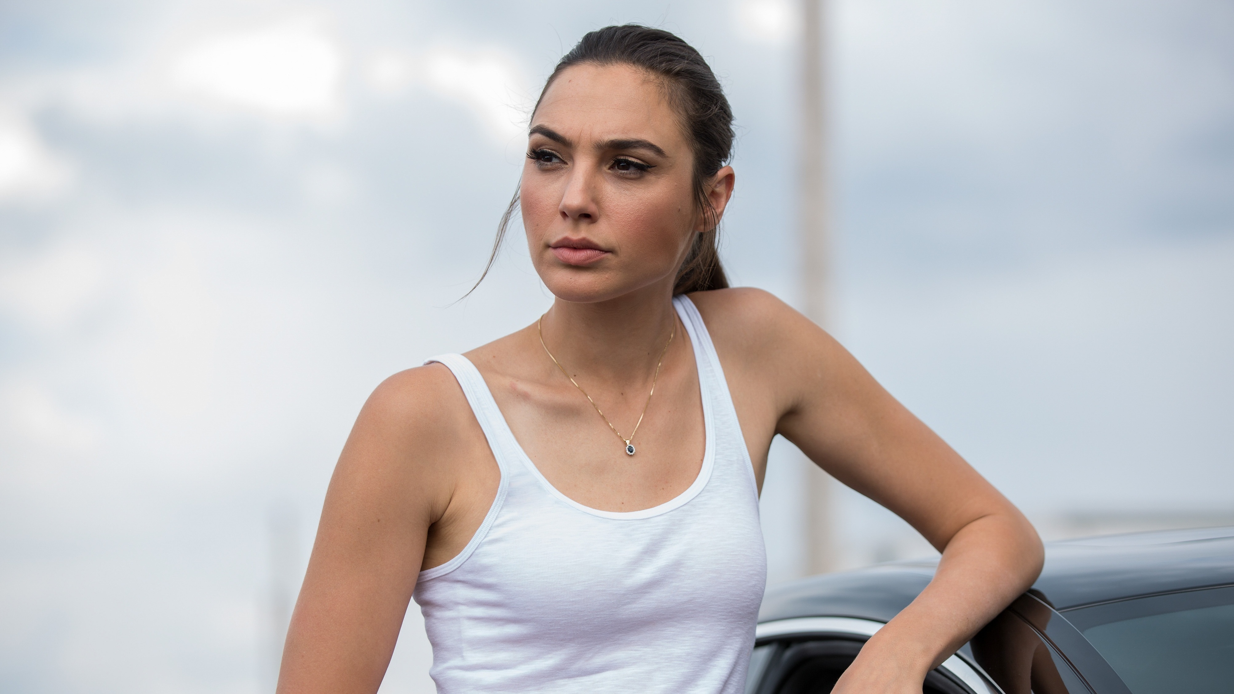 Keeping Up with the Joneses 2016 Gal Gadot