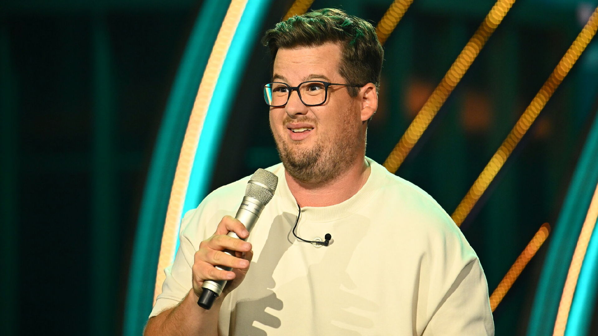 Kontroverse Comedians Chris Tall