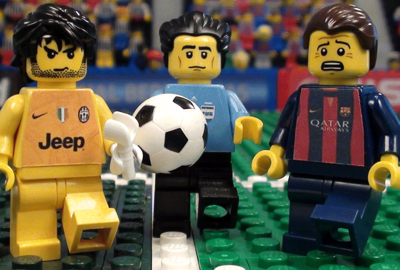 Solo hay un equipo en el mundo de LEGO Football