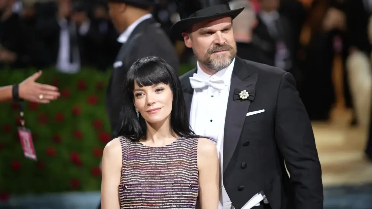Lily Allen and David Harbour