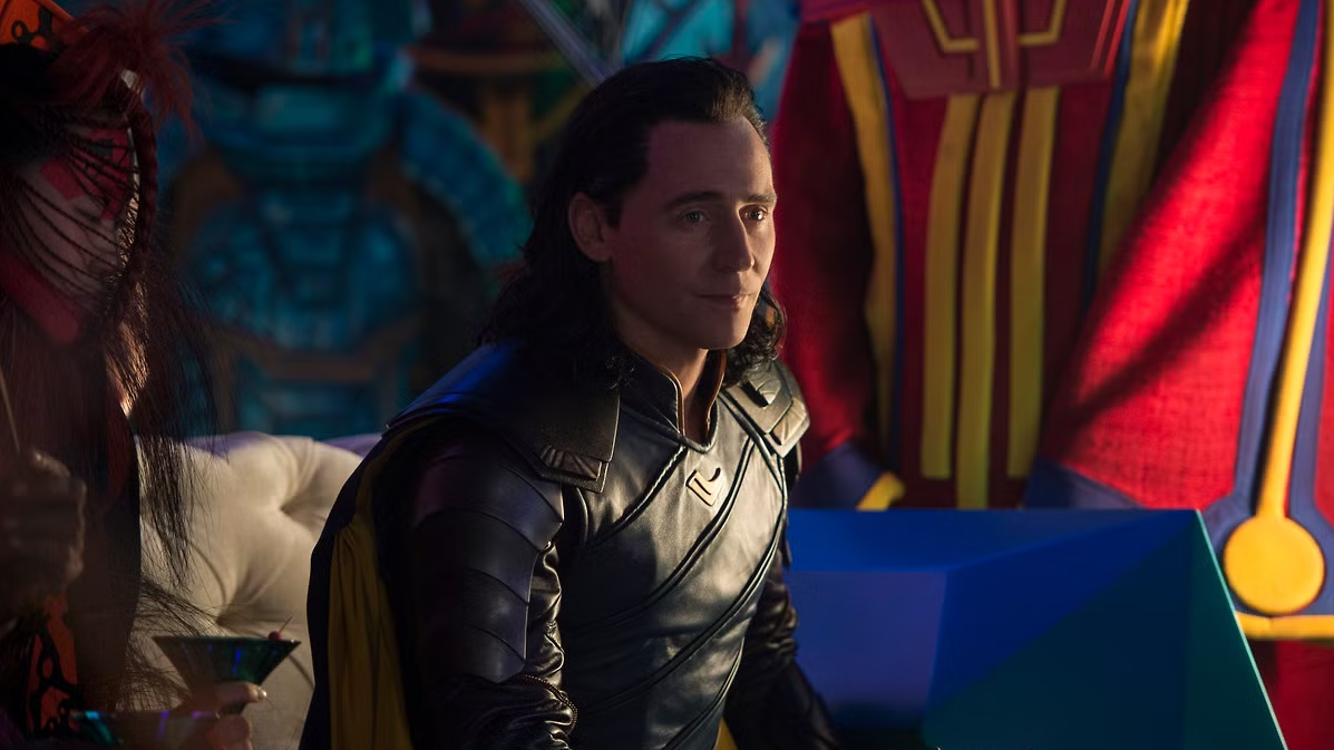Loki Thor Ragnarok cropped processed by imagy
