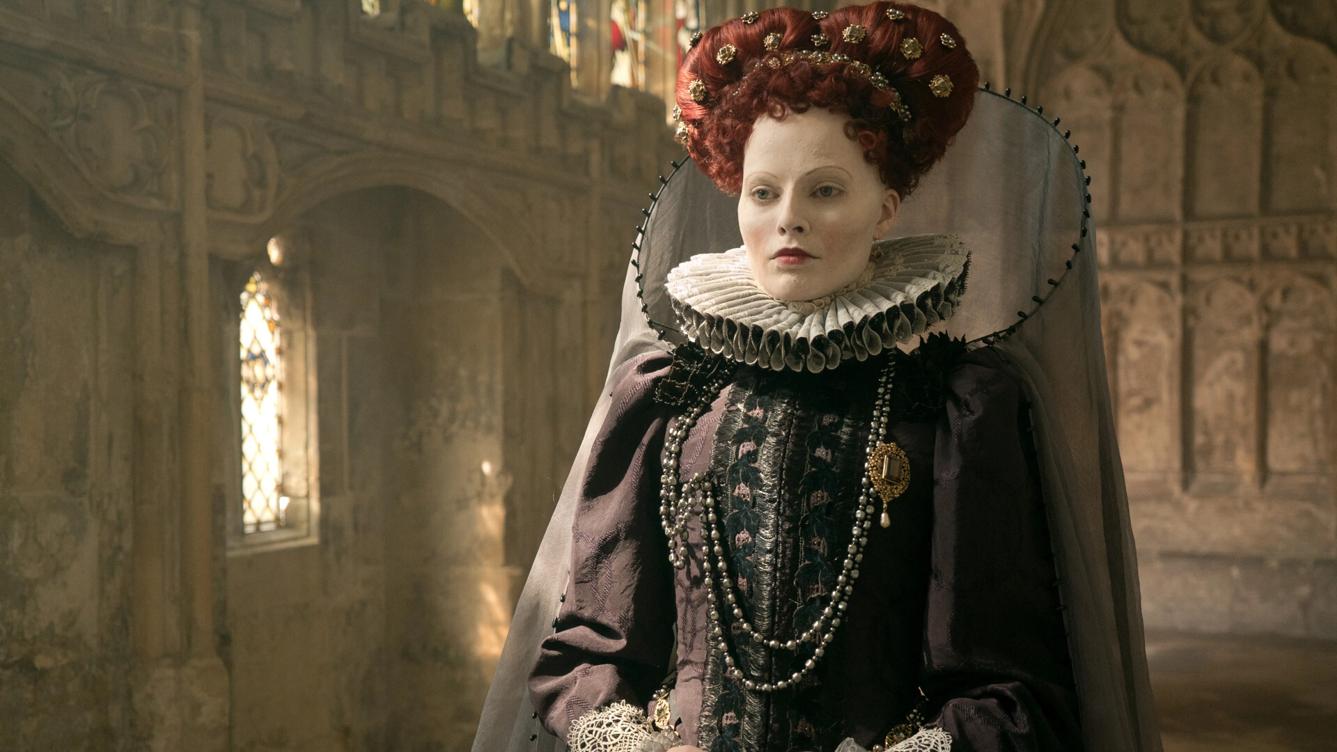 Margot Robbie Queen Elizabeth I Mary Queen of Scots