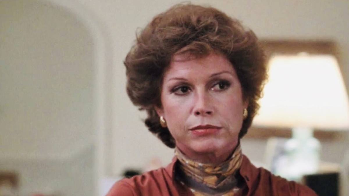 Mary Tyler Moore
