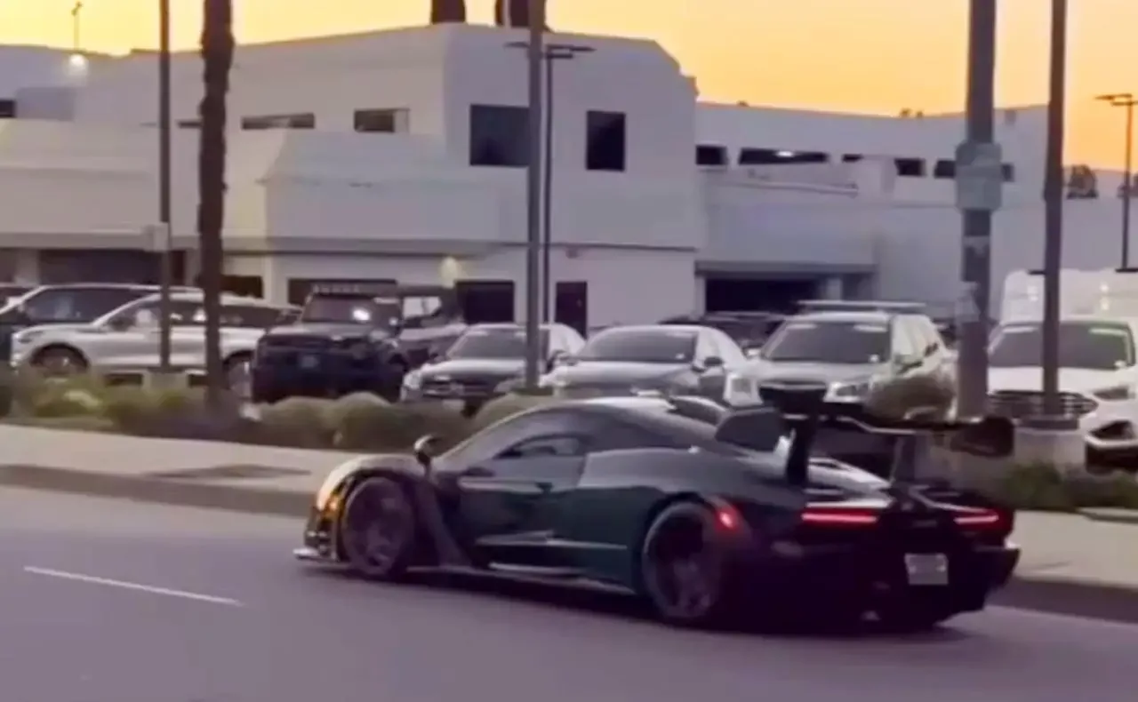 Mc Laren Senna crash LA 1