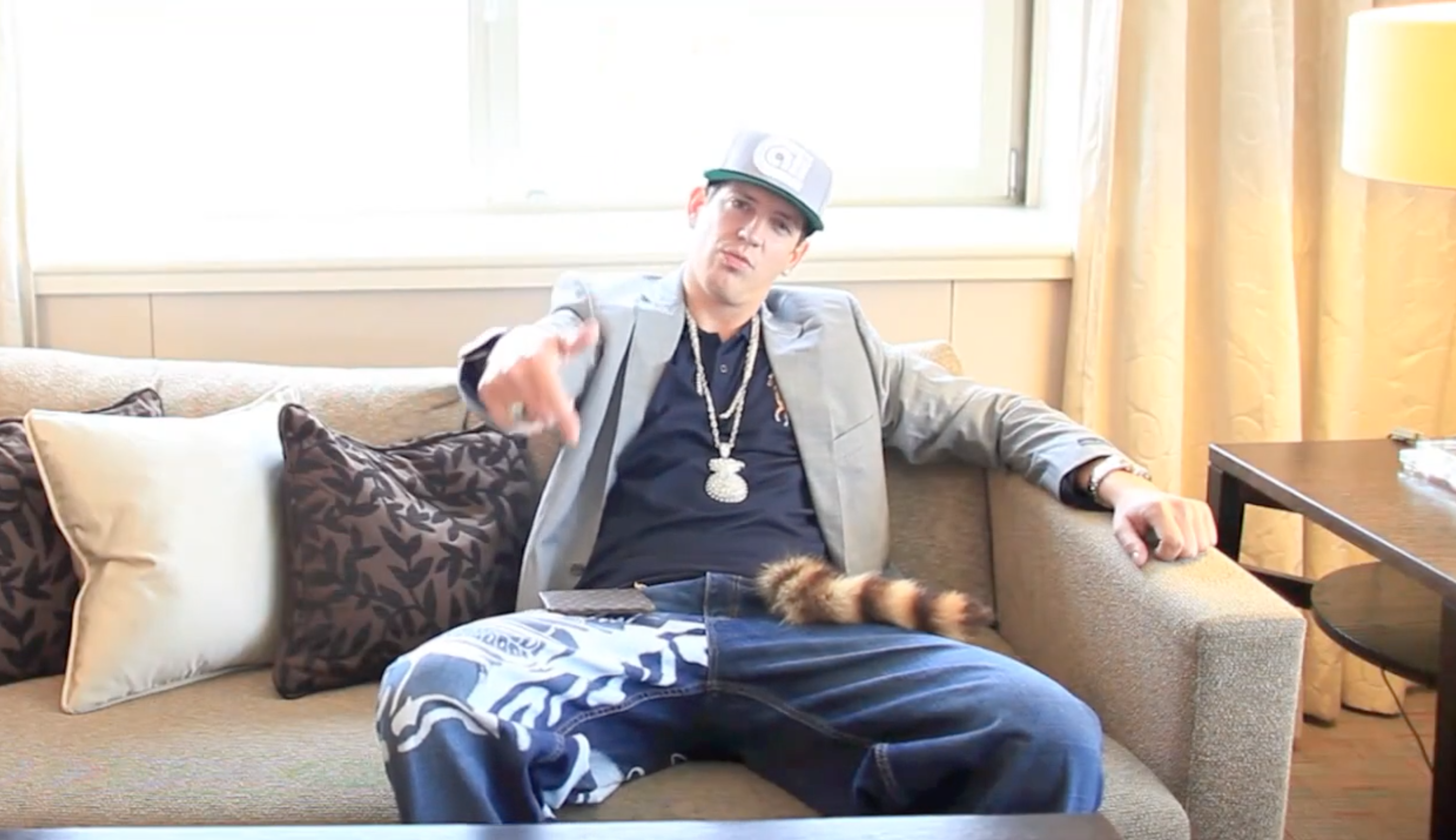 Money Boy dreht den swag auf