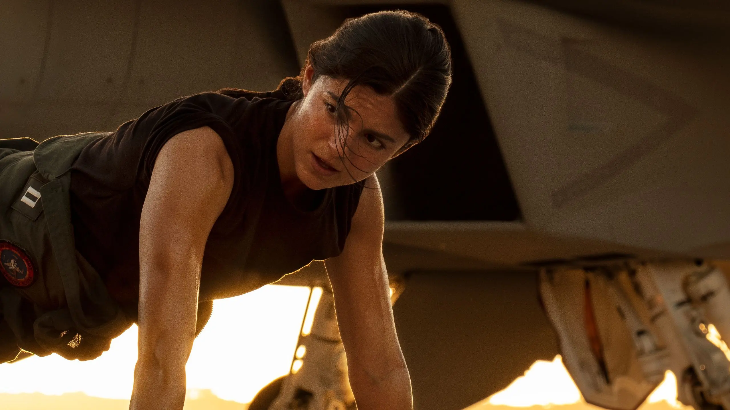 Monica Barbaro top gun