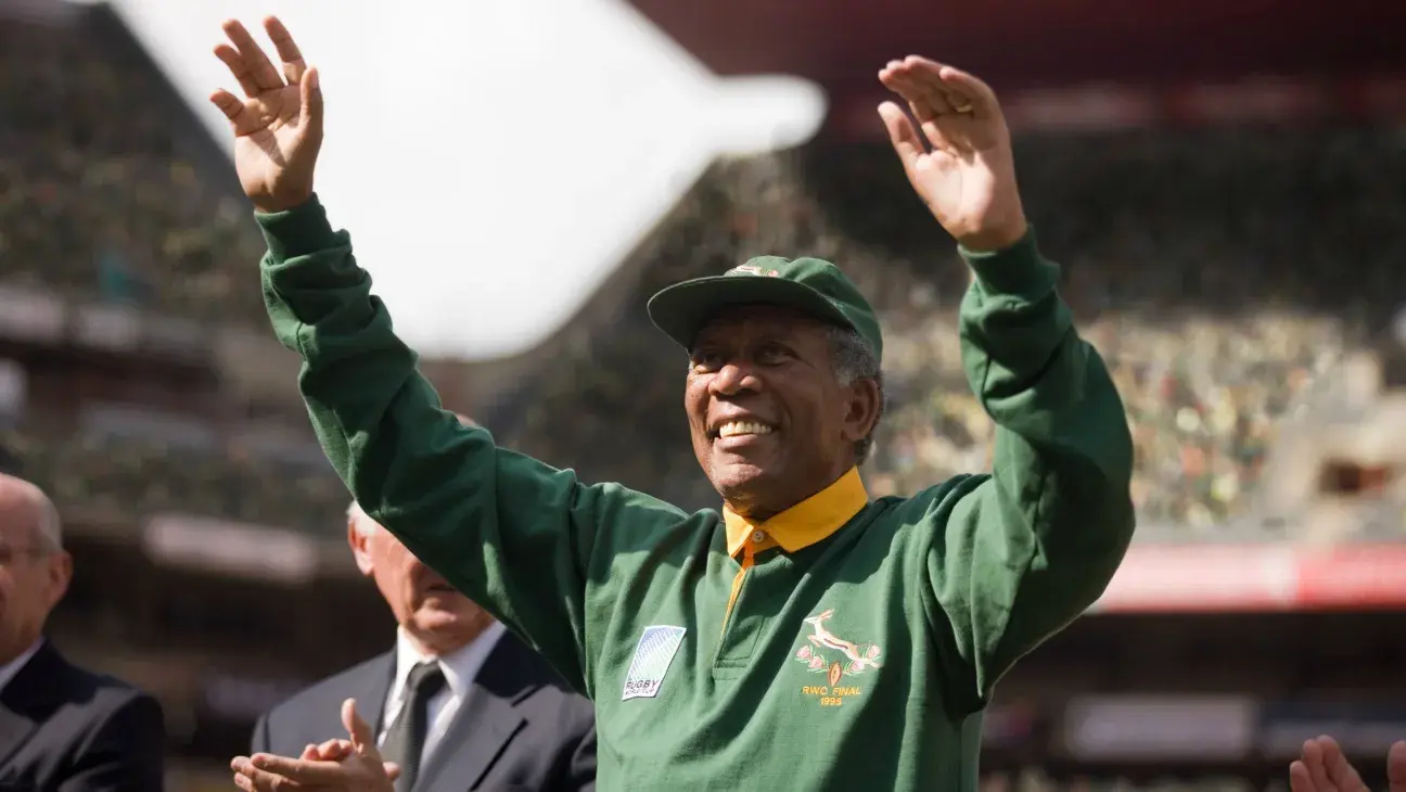 Morgan Freeman copies Nelson Mandela