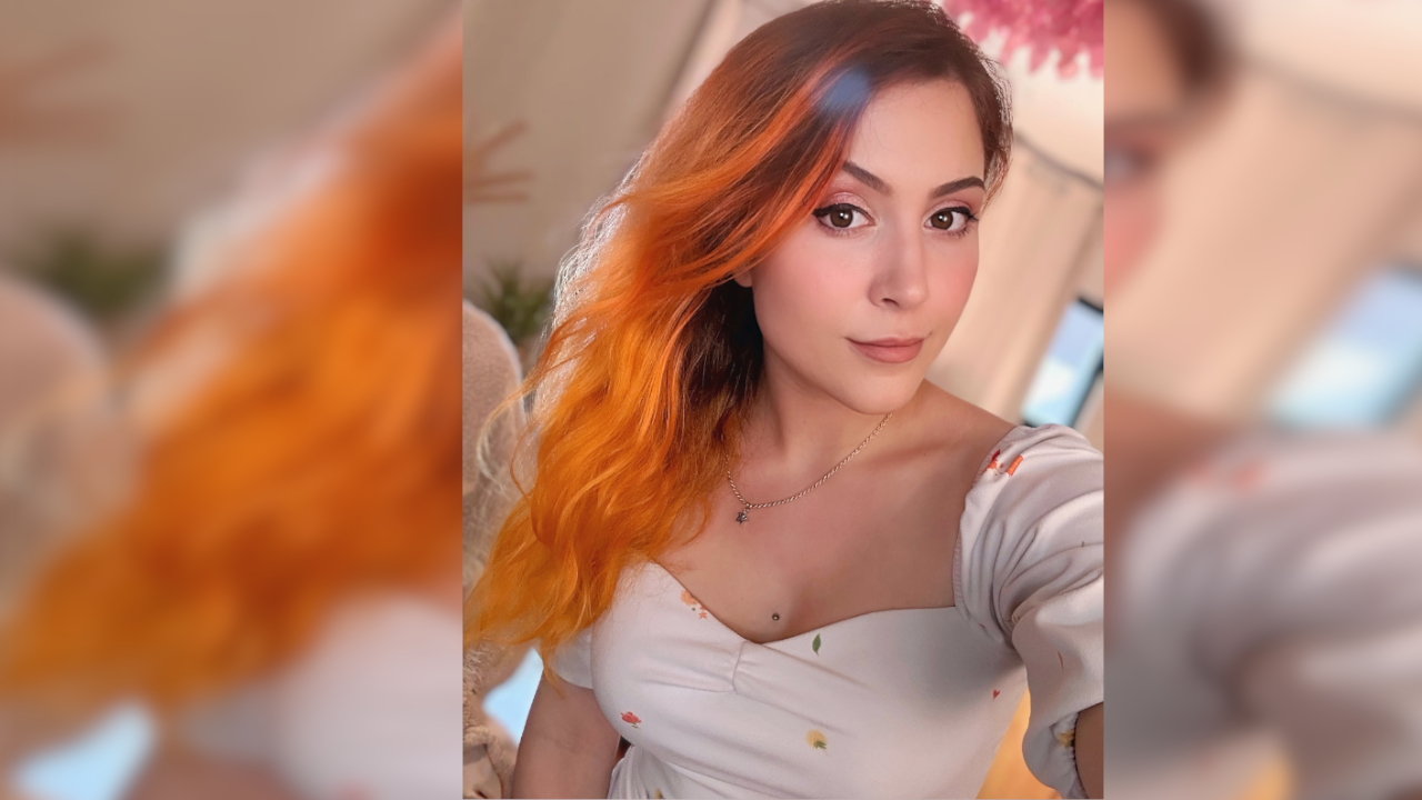 Mowky Insta Selfie