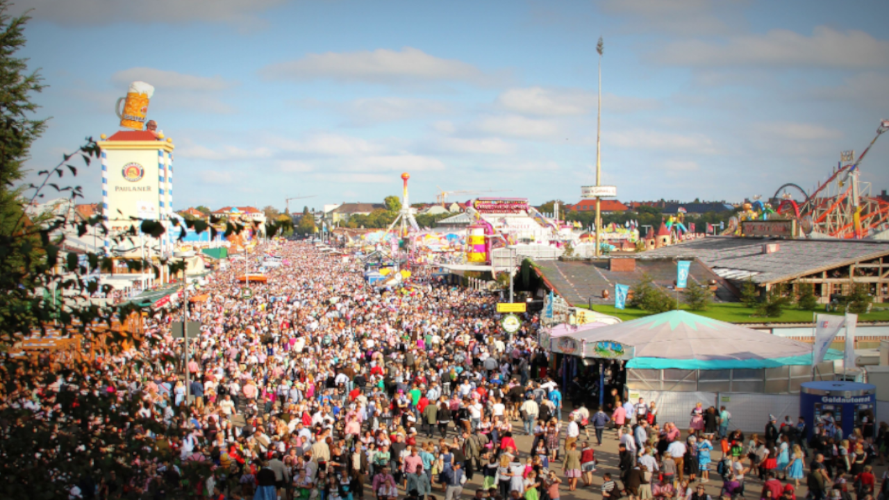 Oktoberfest Menschenmasse