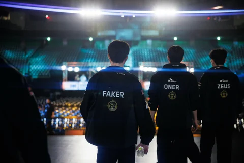 Oner Faker Zeus Worlds 2023