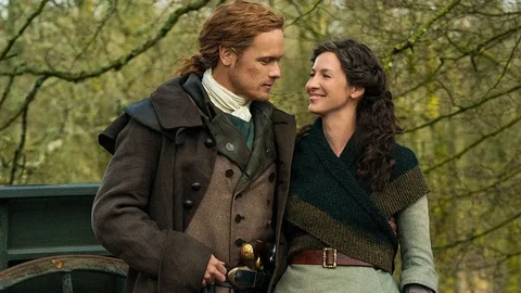 Outlander Claire Jamie