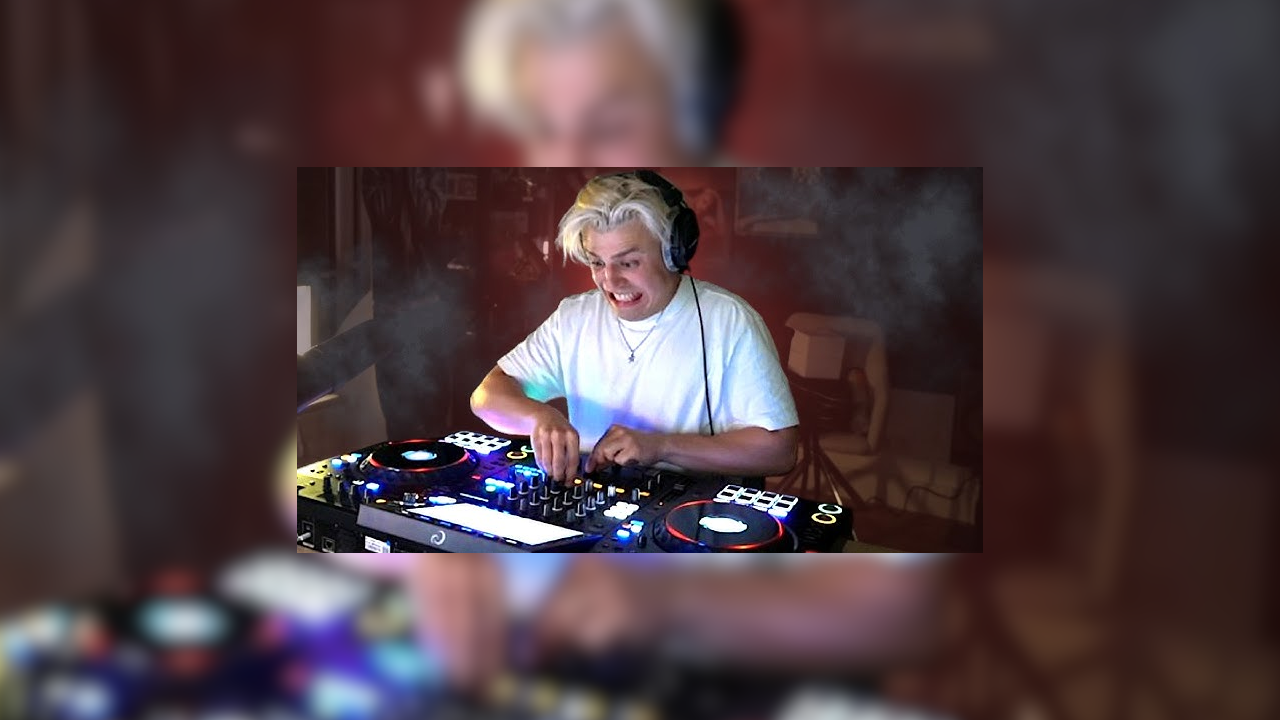 Papaplatte DJ angestrengt