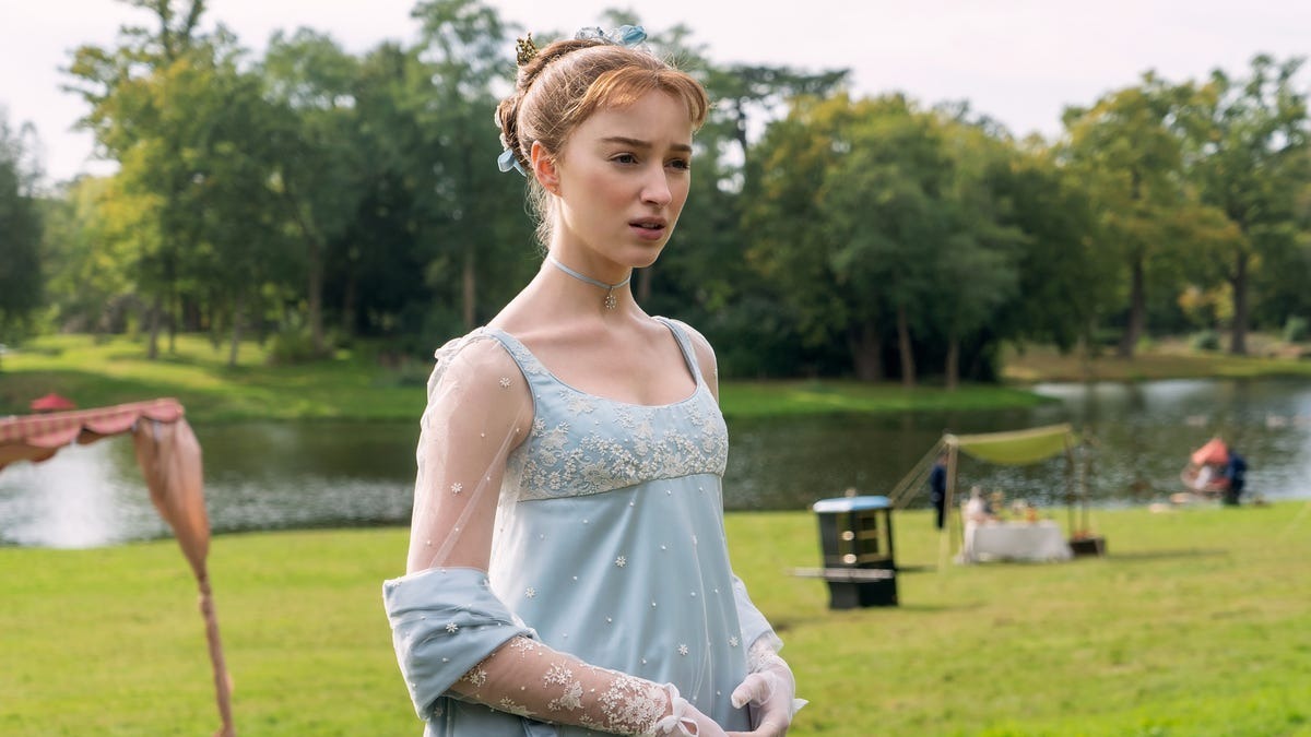 Phoebe Dynevor