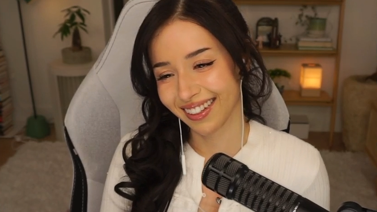 Pokimane On How The Gaming Community Reacts To Women