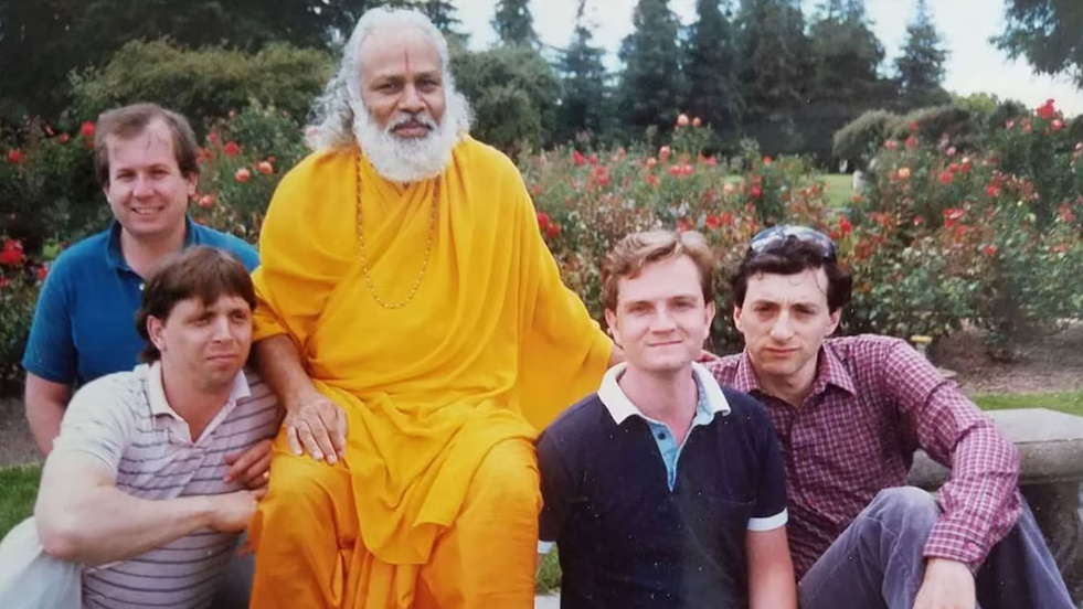 Prakashanand Saraswati