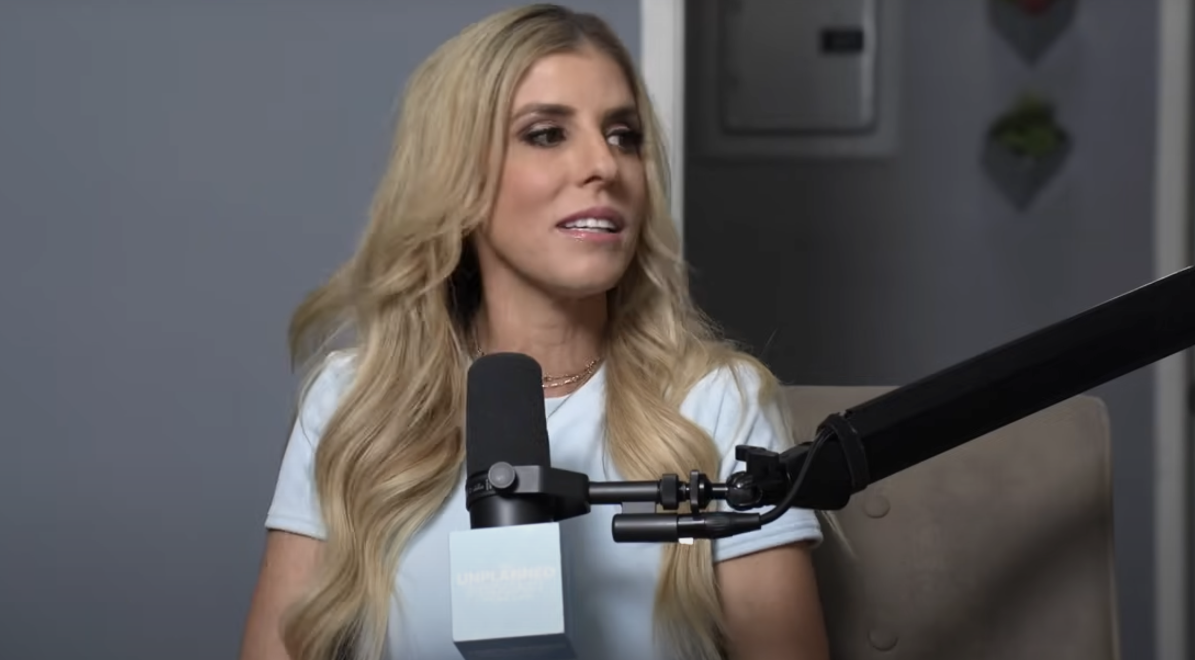 Rebecca Zamolo