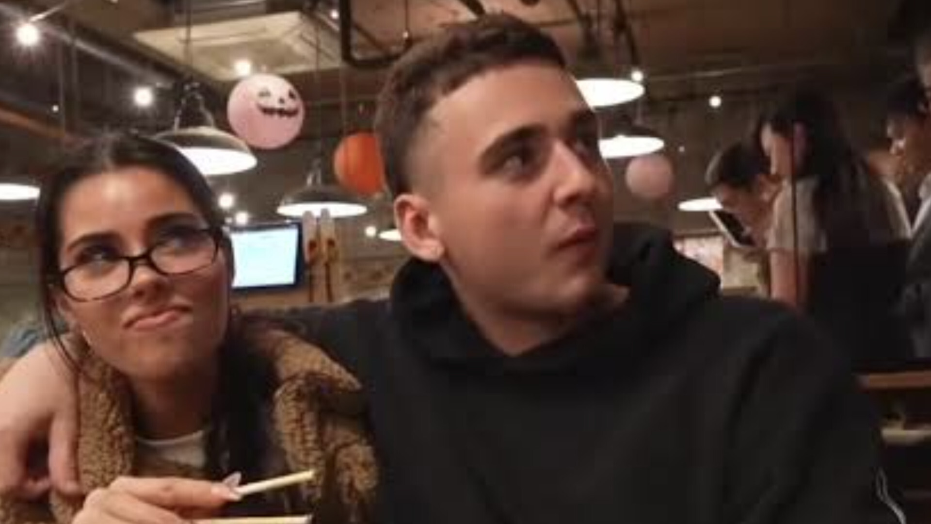 Restaurant Disputes Twitch Streamer Lacys Supposed 12k Bill