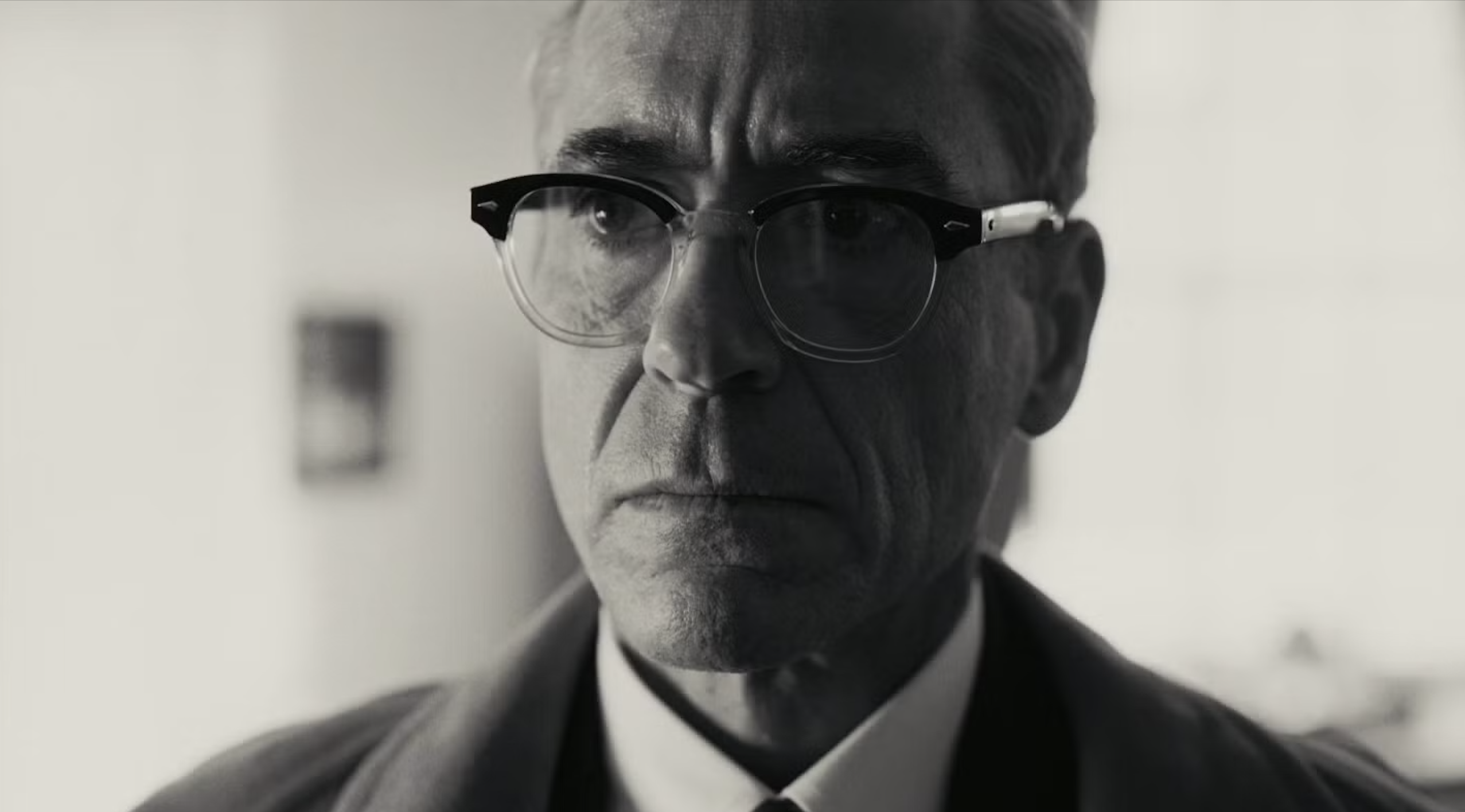 Robert Downey Jr Oppenheimer