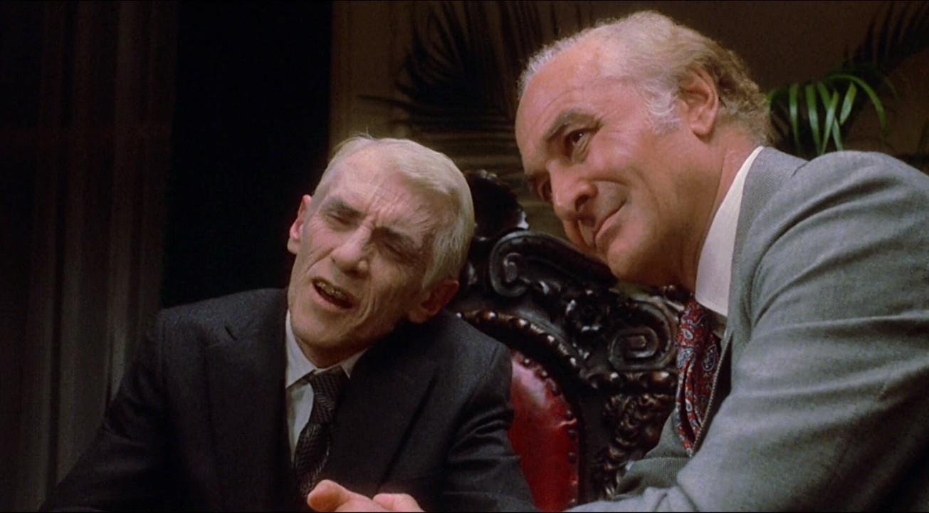 Robert Loggia