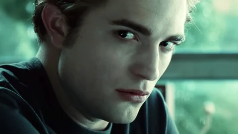 Robert Pattinson Hates Twilight
