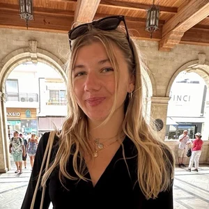 Sahbina Dostovic