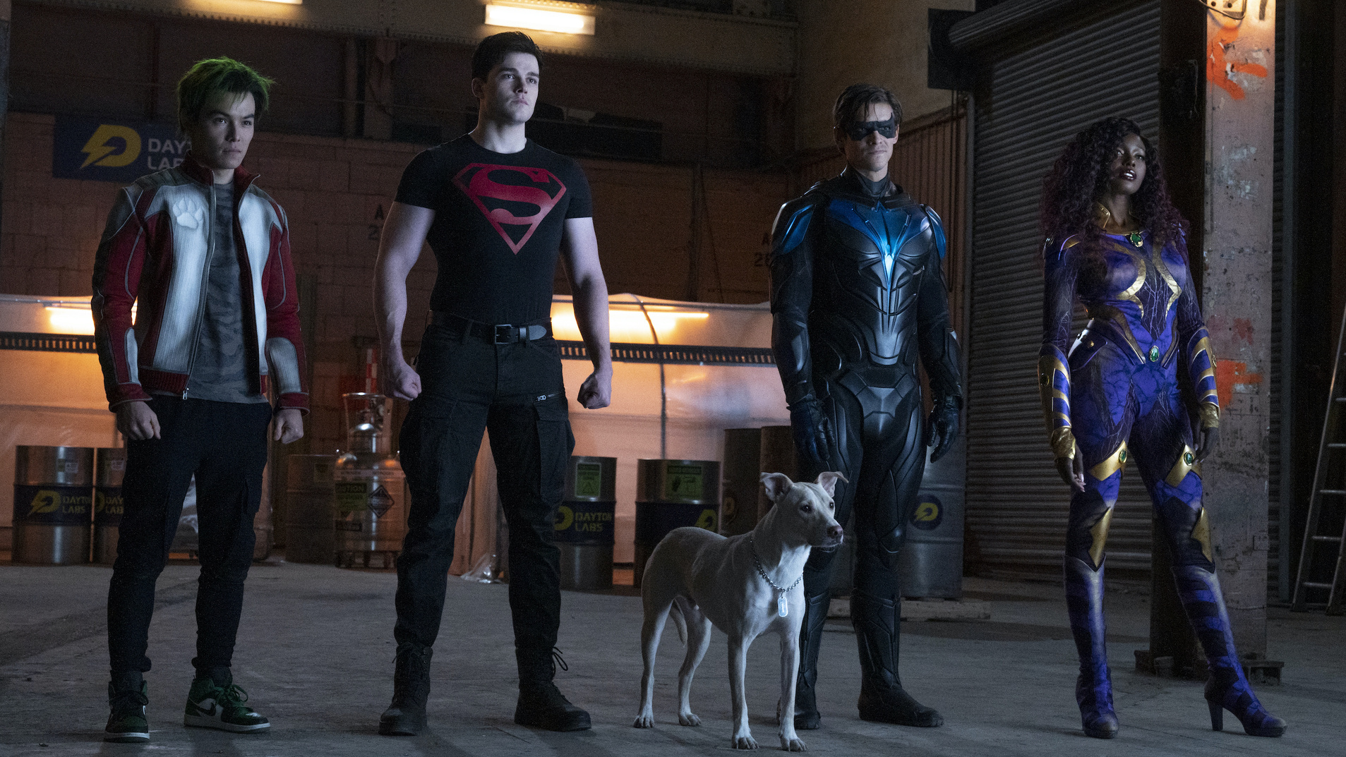 Titans 2018 cropped processed by imagy