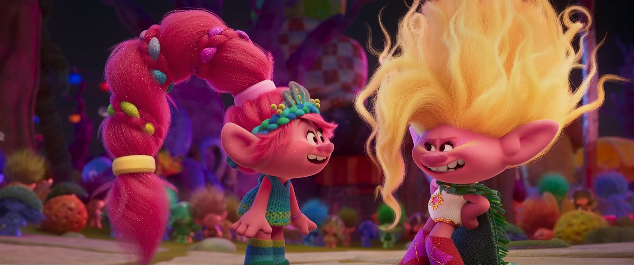 Trolls Band Together
