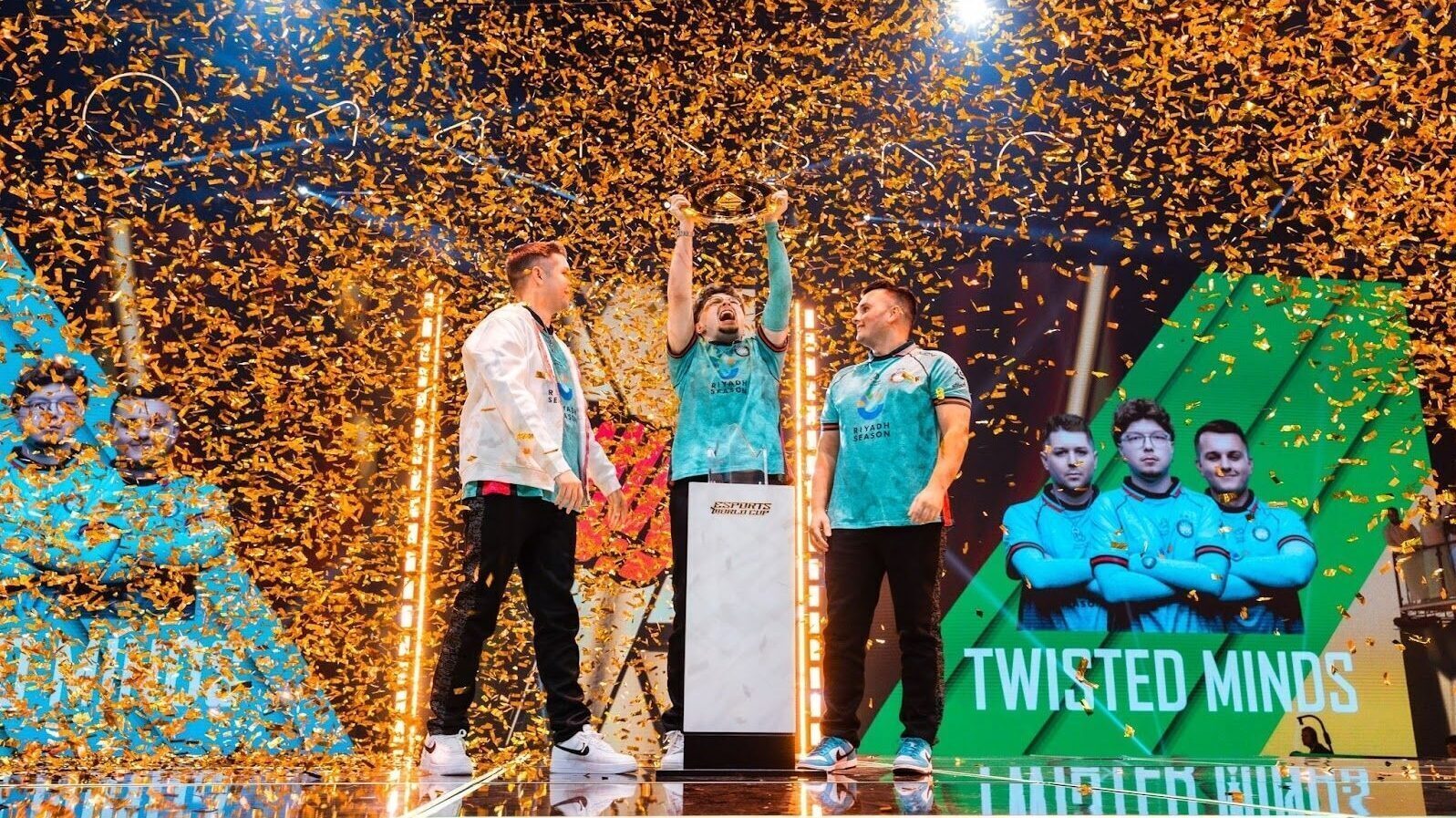 Twisted Minds Wins the EWC 2025 Call of Duty Warzone Finals