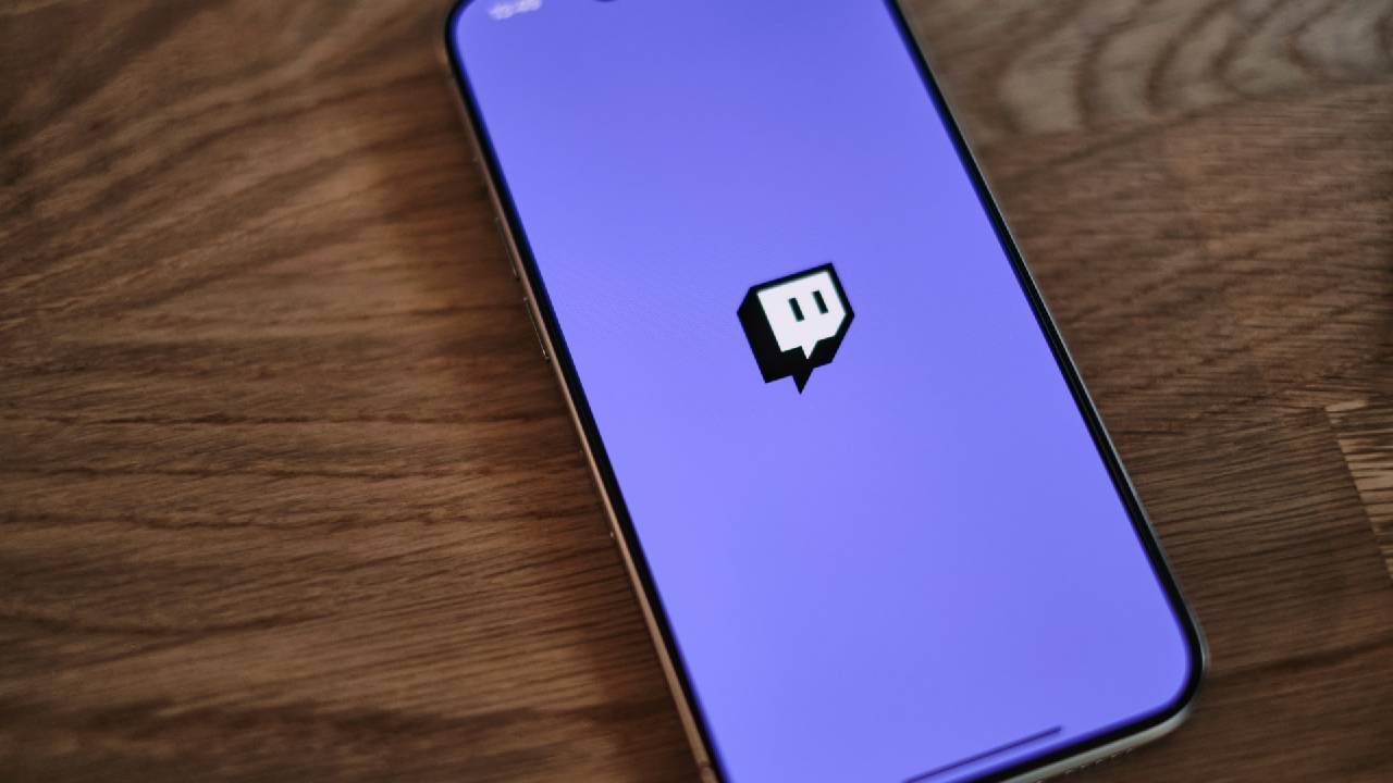 Twitch tests ads while pause