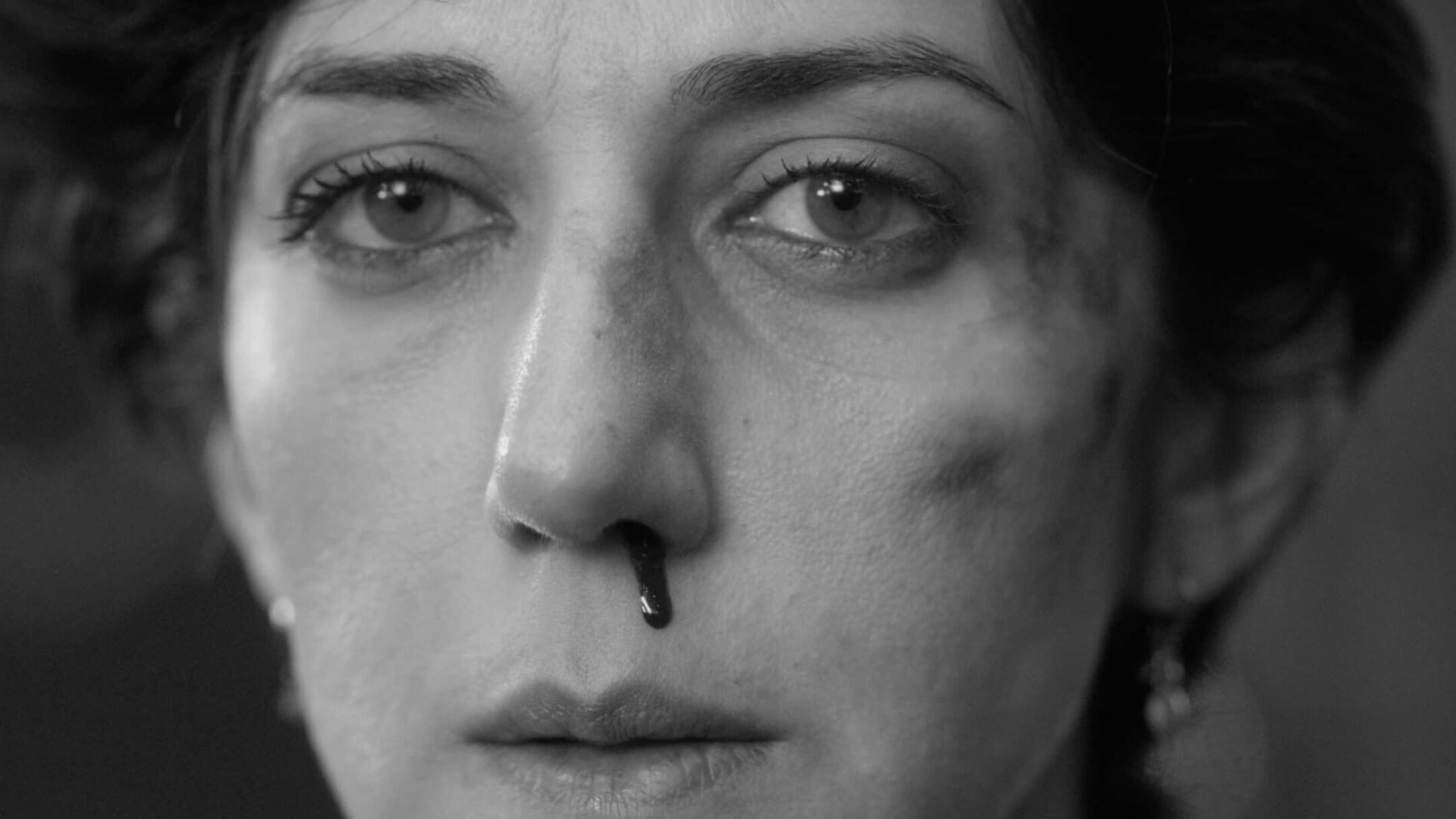 Two People Exchanging Saliva cropped processed by imagy