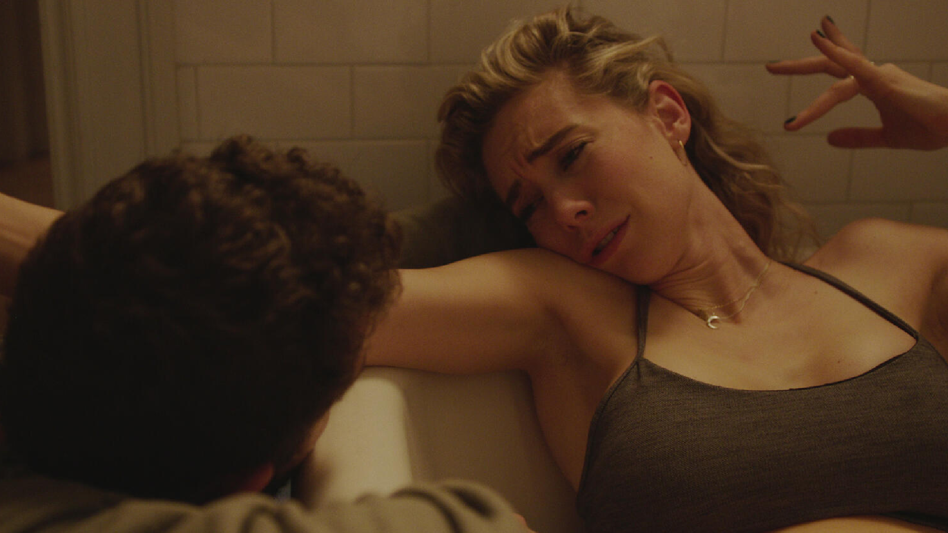 Vanessa Kirby 01 Netflix