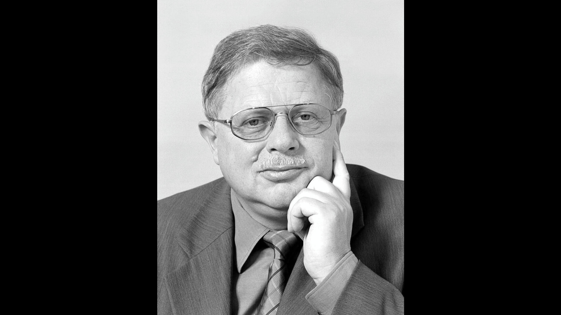 Verst Feb26 Klaus Lippold