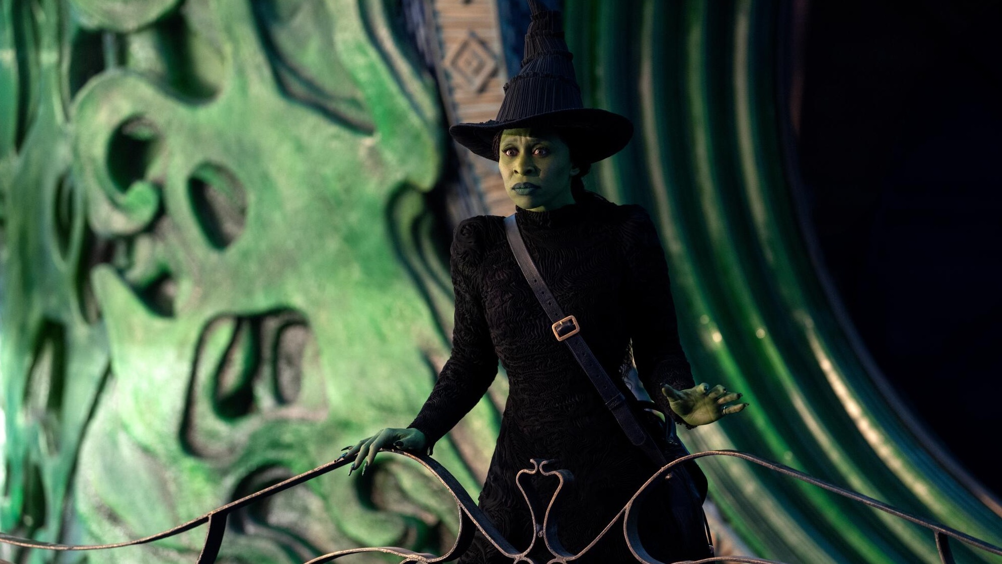 Wicked elphaba cropped processed by imagy