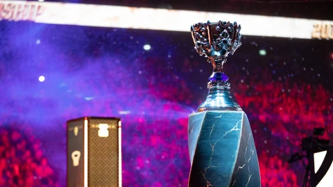 Worlds2019 Trophy