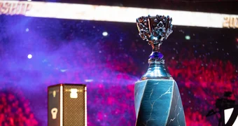 Worlds2019 Trophy