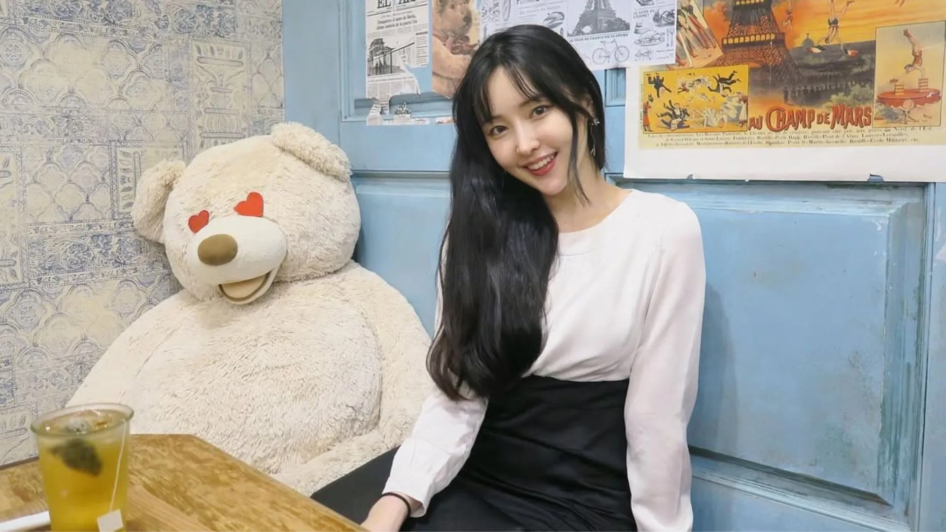 Yoon Ji ah Instagram