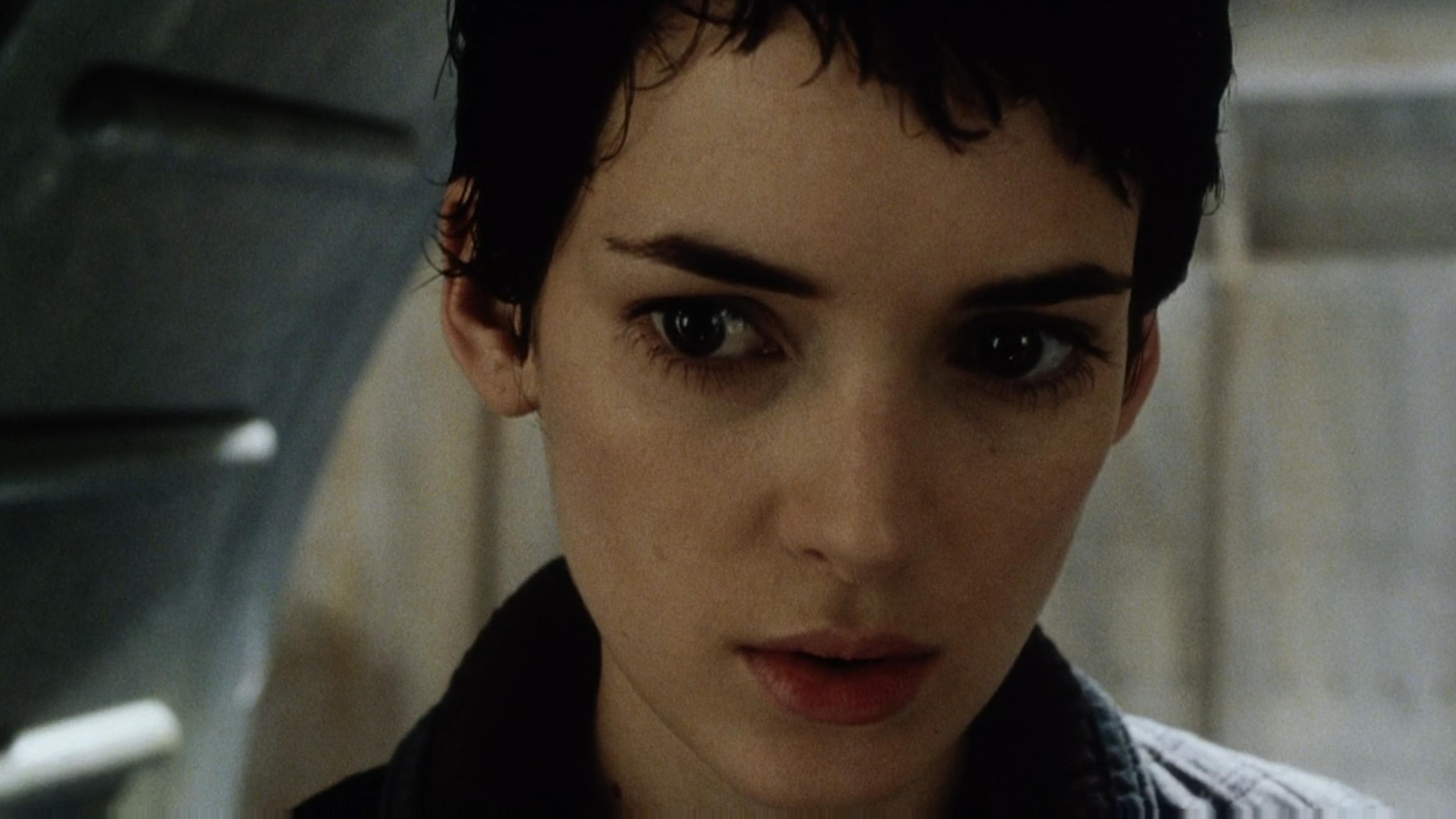 Alien resurrection winona ryder cropped processed by imagy