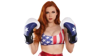 Amouranth boxing