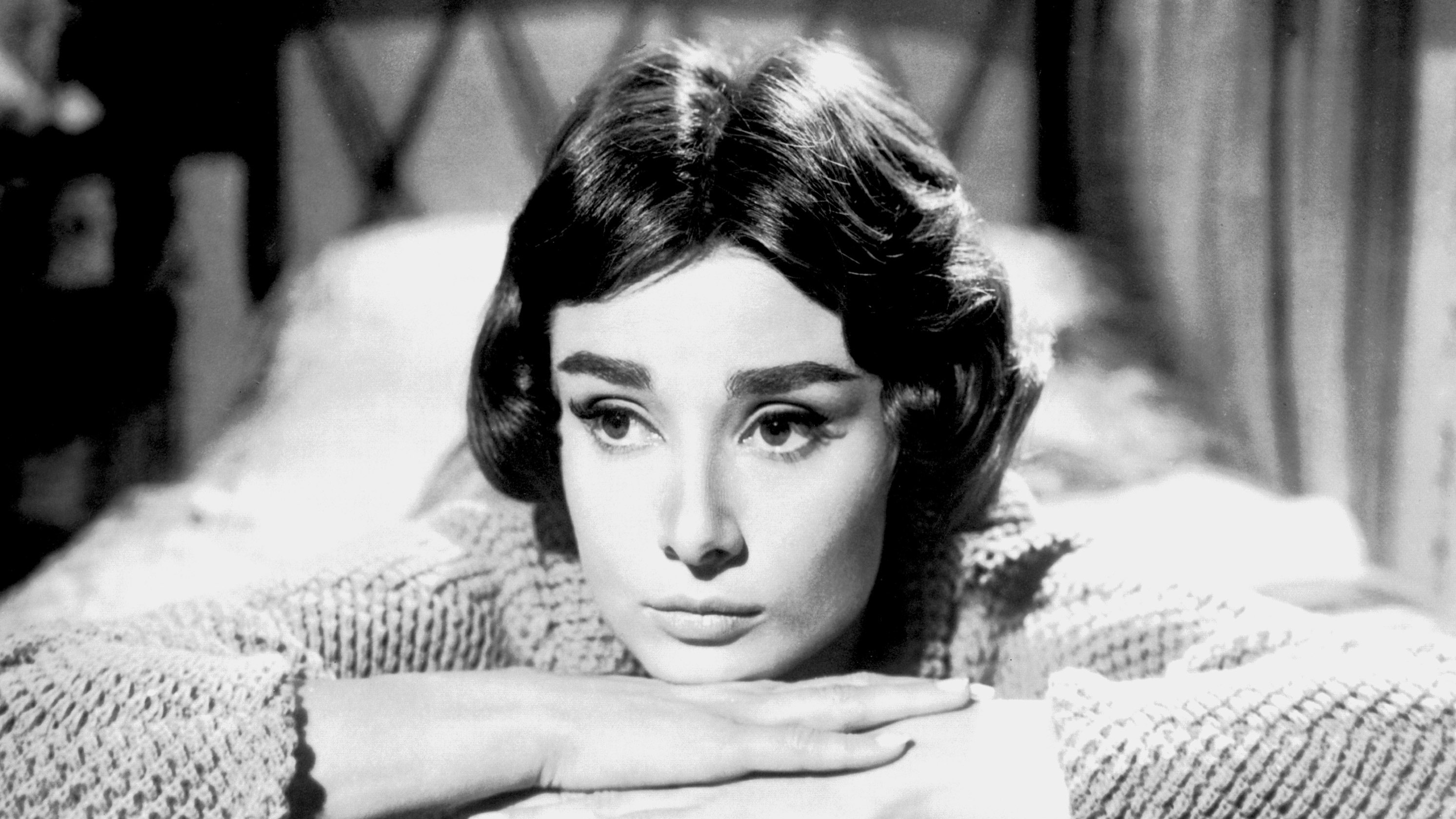 Audrey hepburn Love in the Afternoon 1957 1