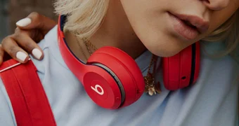 Beats red