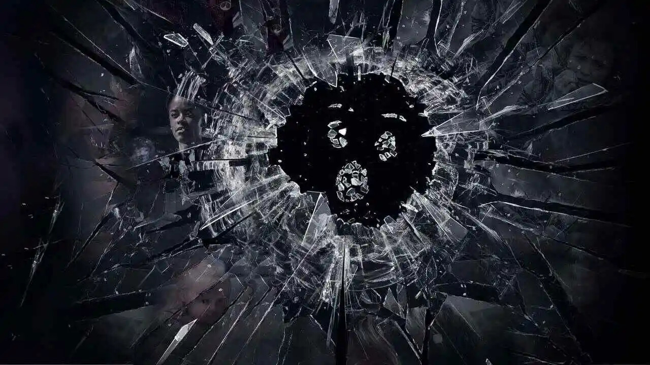 Black mirror logo