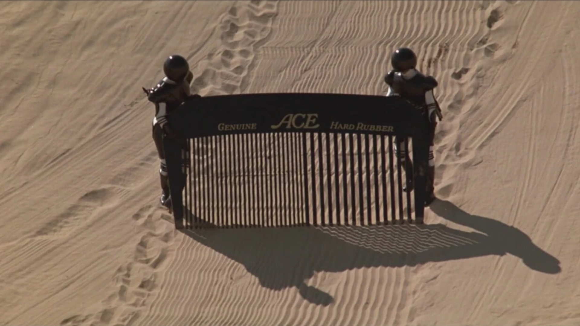 Comb the desert