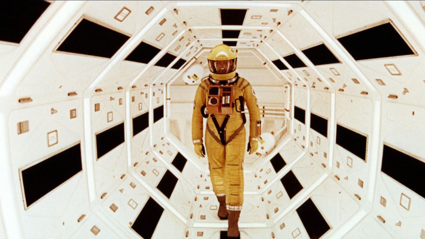 Cropped 2001 A Space Odyssey 1968