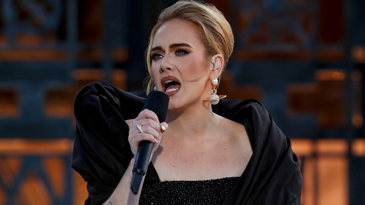 Cropped Adele one night only