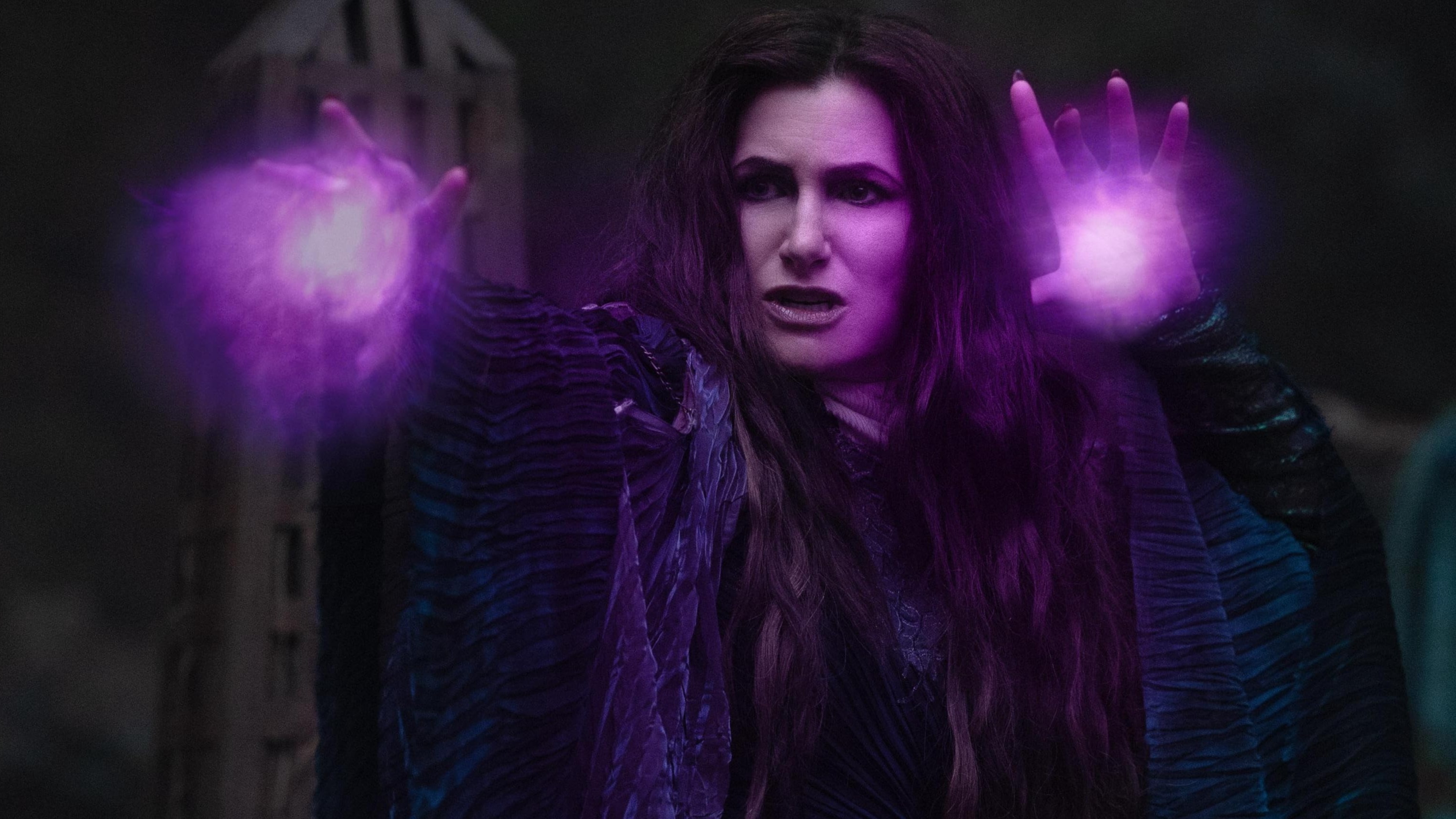 Cropped Agatha All Along 2024