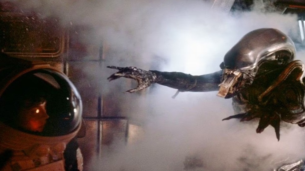 Cropped Alien