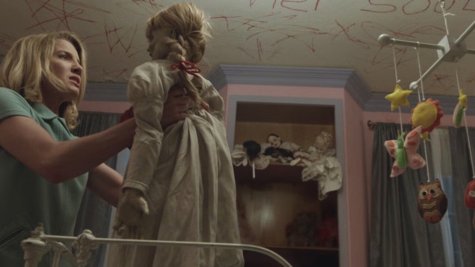 Cropped Annabelle