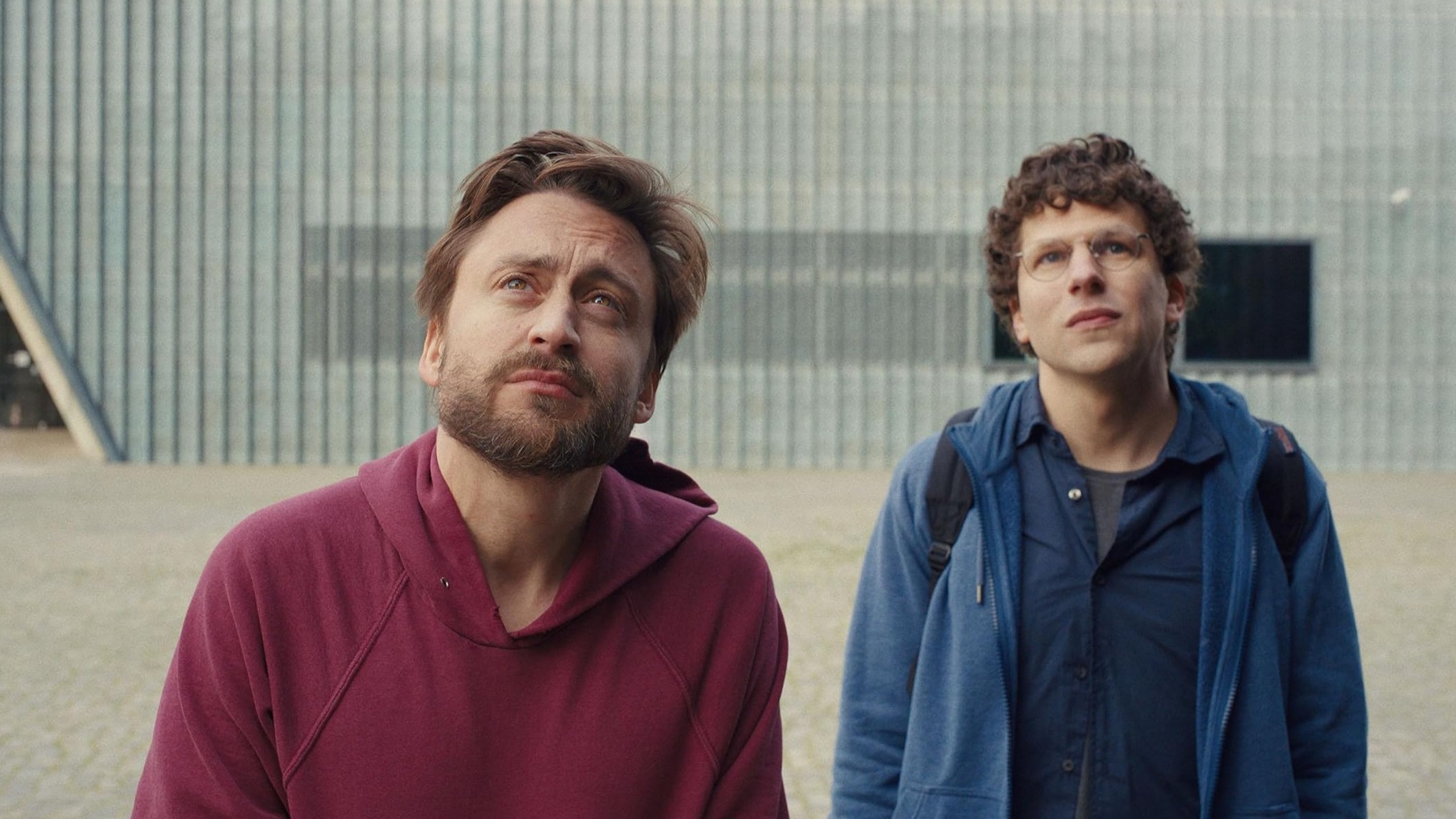 Cropped Best performance by a male actor in a supporting role in any motion picture
