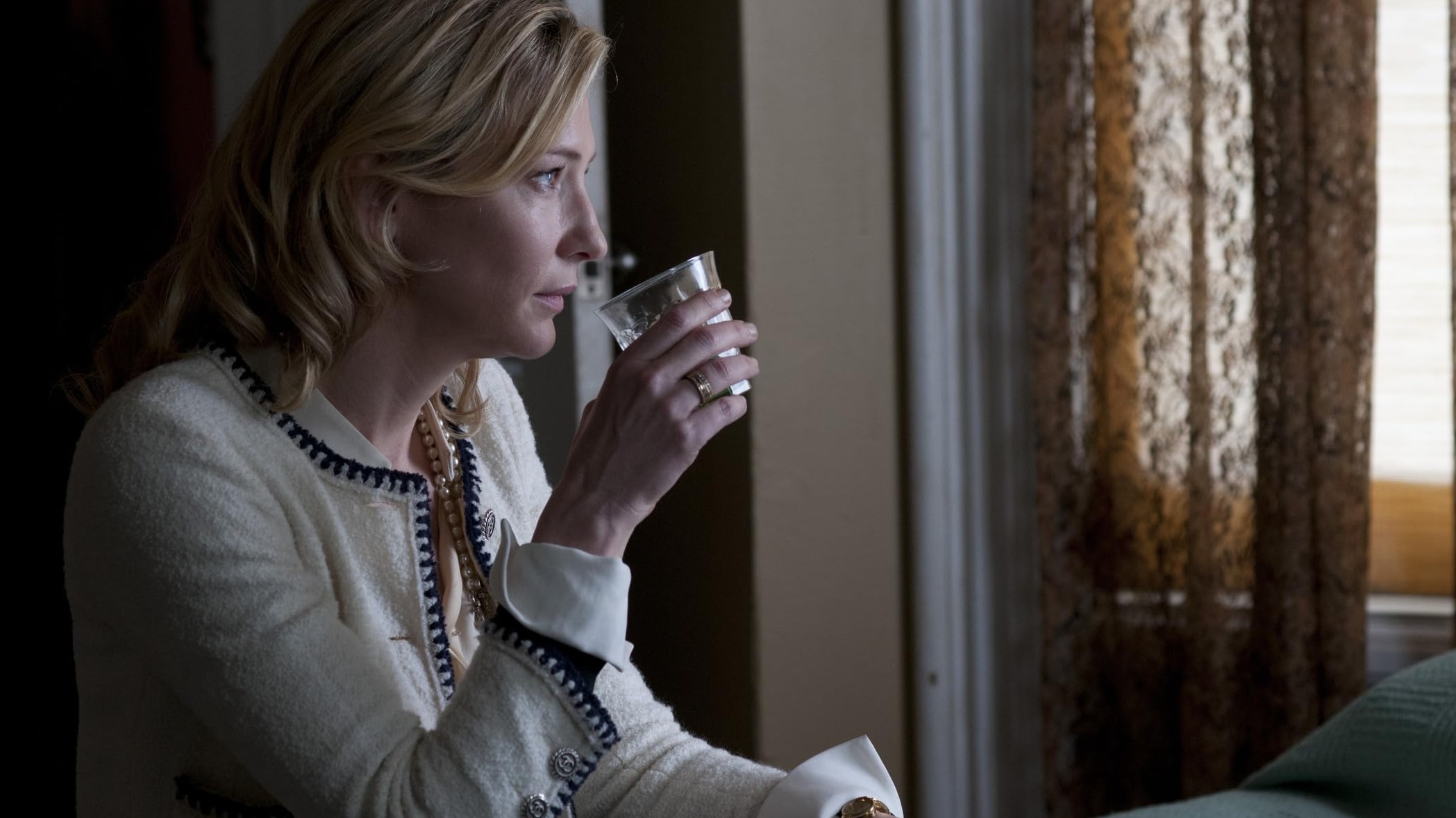 Cropped Blue Jasmine