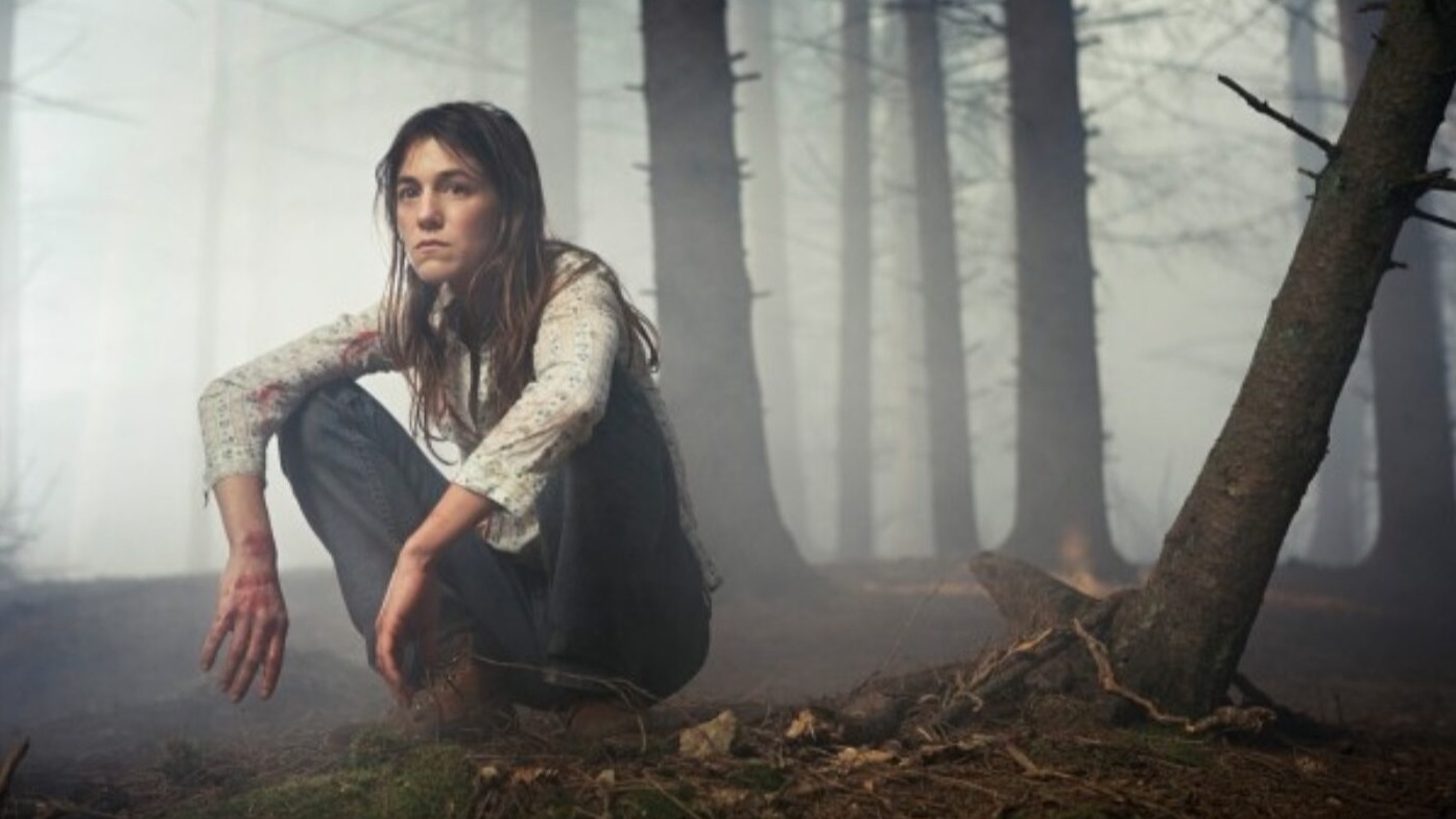 Cropped Charlotte Gainsbourg Antichrist 2009